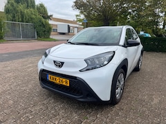 Toyota Aygo X - 1.0 VVT-i S-CVT Play
