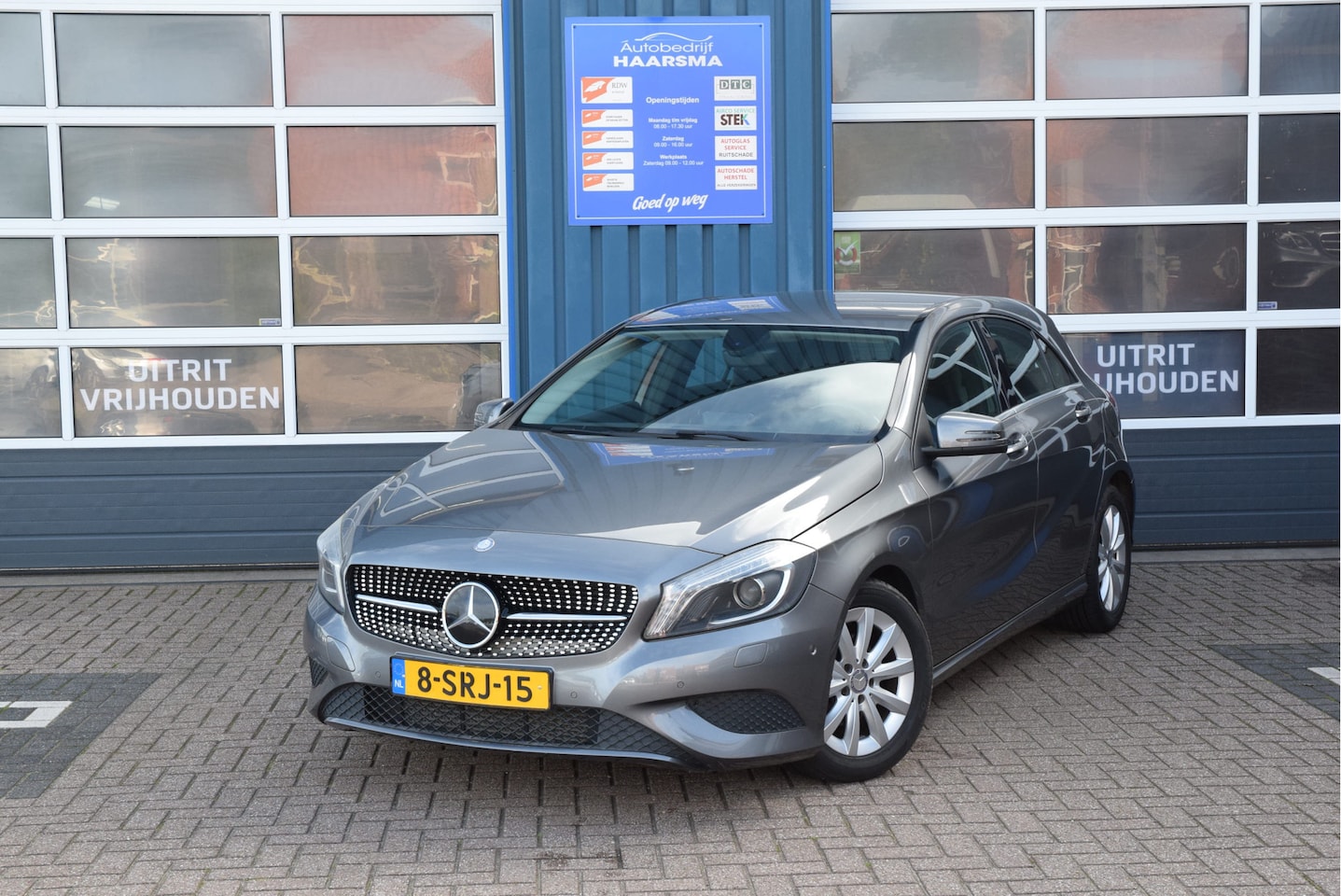 Mercedes-Benz A-klasse - 180 Cruise-control Lichtmetalen-velgen - AutoWereld.nl