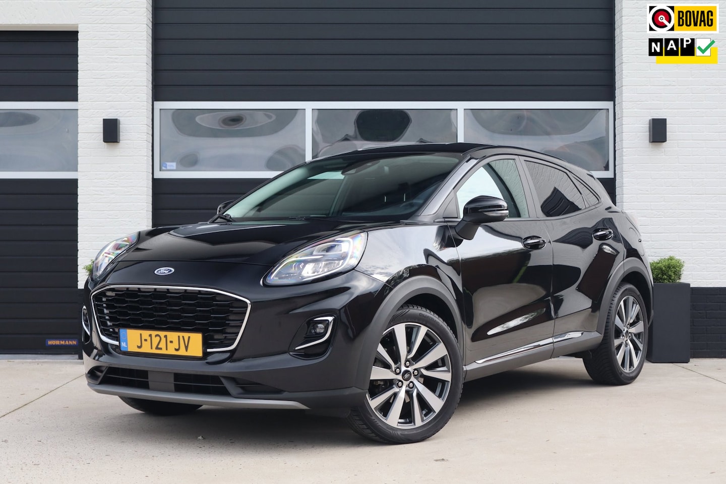 Ford Puma - 1.0 EcoBoost Titanium X - Virtual Cockpit - B&O - Winterpack - Camera - 18inch - LED - NL - AutoWereld.nl