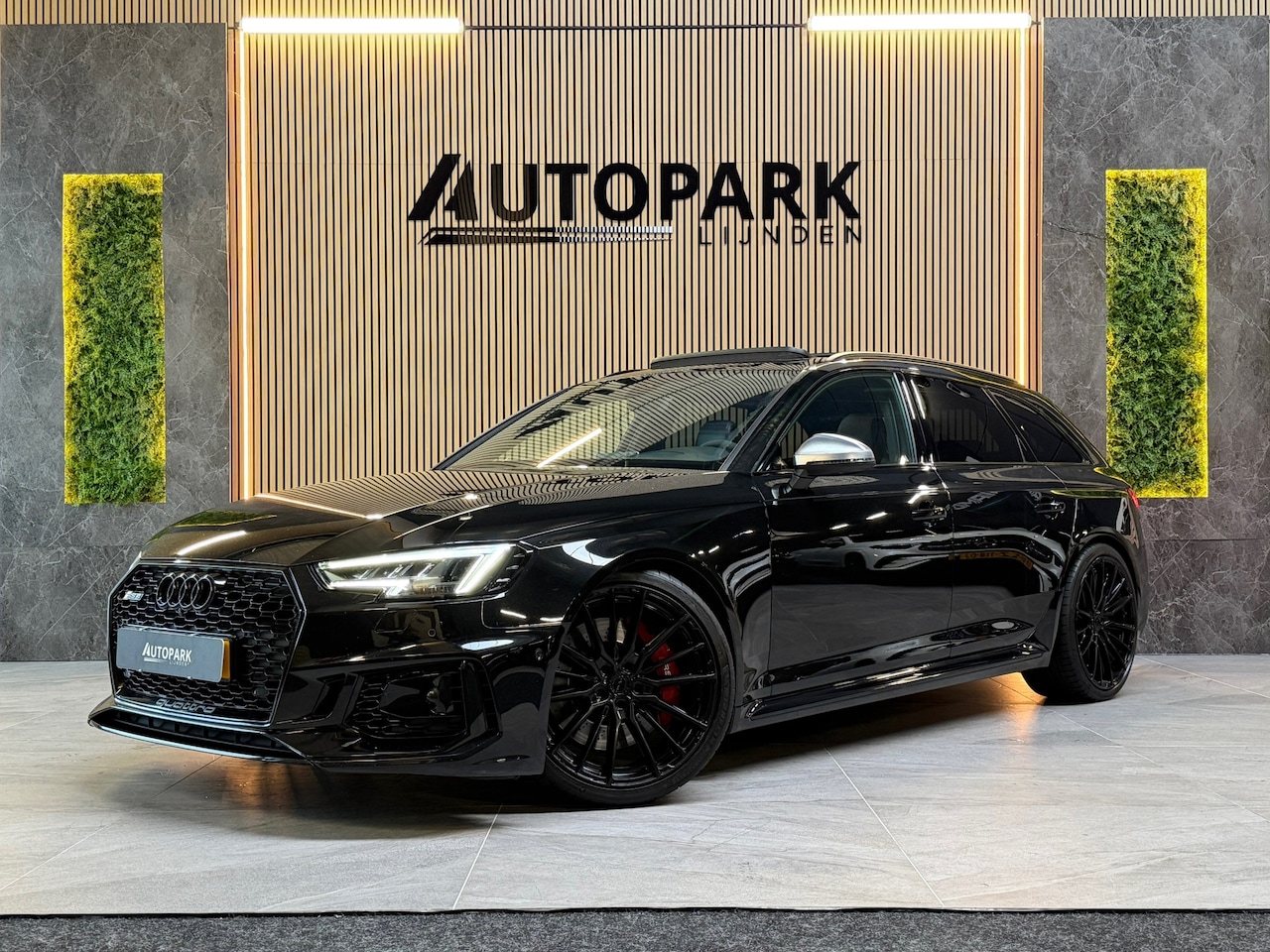 Audi RS4 - Avant 2.9 TFSI RS 4 quattro PANO|B&O|HuD|360 CAMERA|DYNAMIC|MATRIX|MEMORY|KEYLESS|20 INCH| - AutoWereld.nl