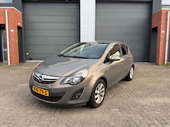 Opel Corsa - 1.2-16V Cosmo