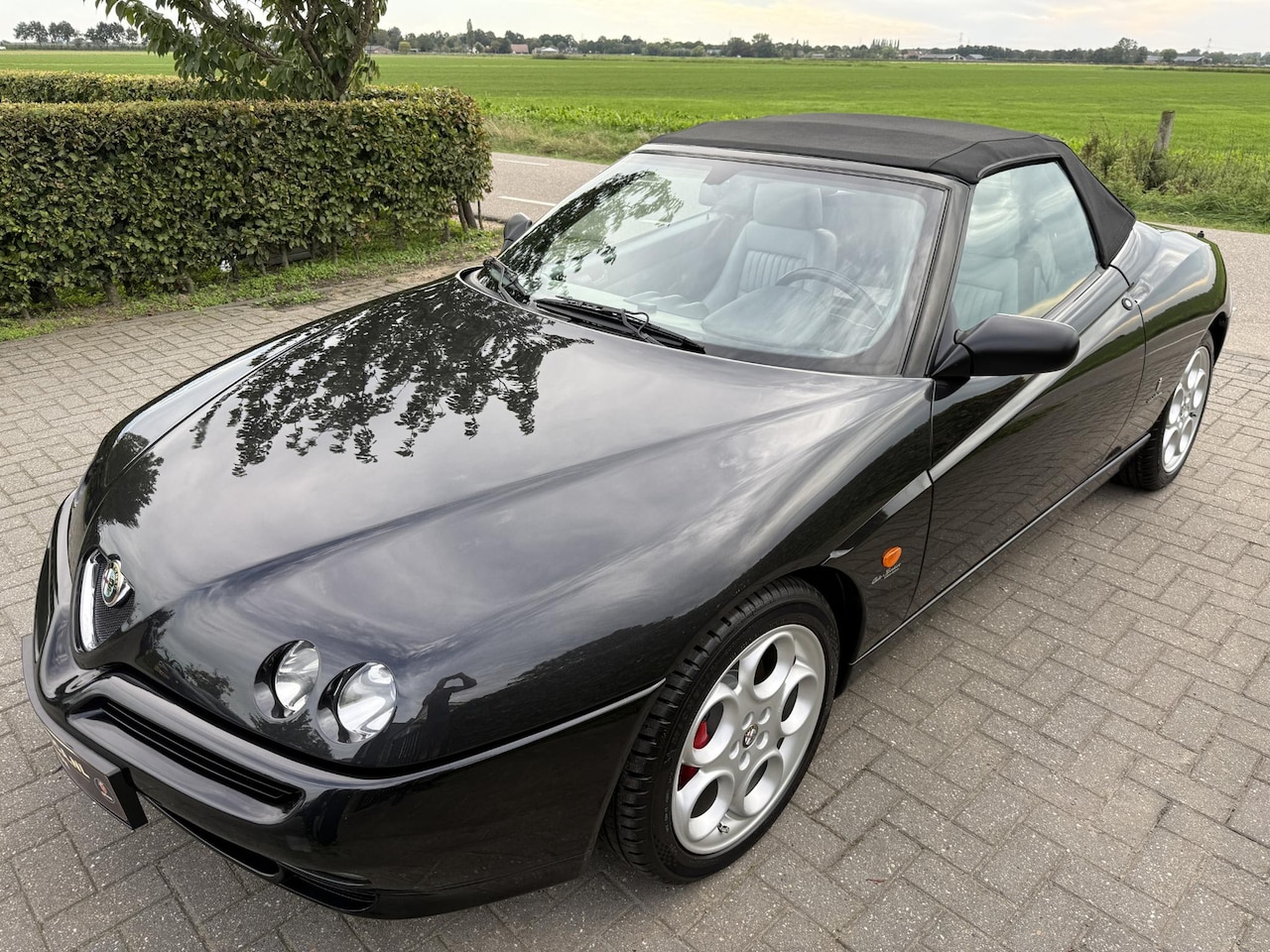Alfa Romeo Spider - 3.0-24V V6 L Eerste eigenaresse 17 inch teledails zeer mooi! - AutoWereld.nl