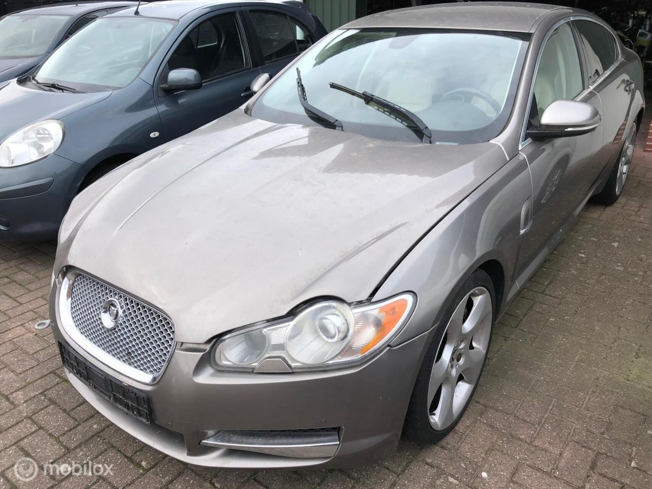 Jaguar XF - 3.0D S V6 Luxury MOTOR DEFECT !! - AutoWereld.nl