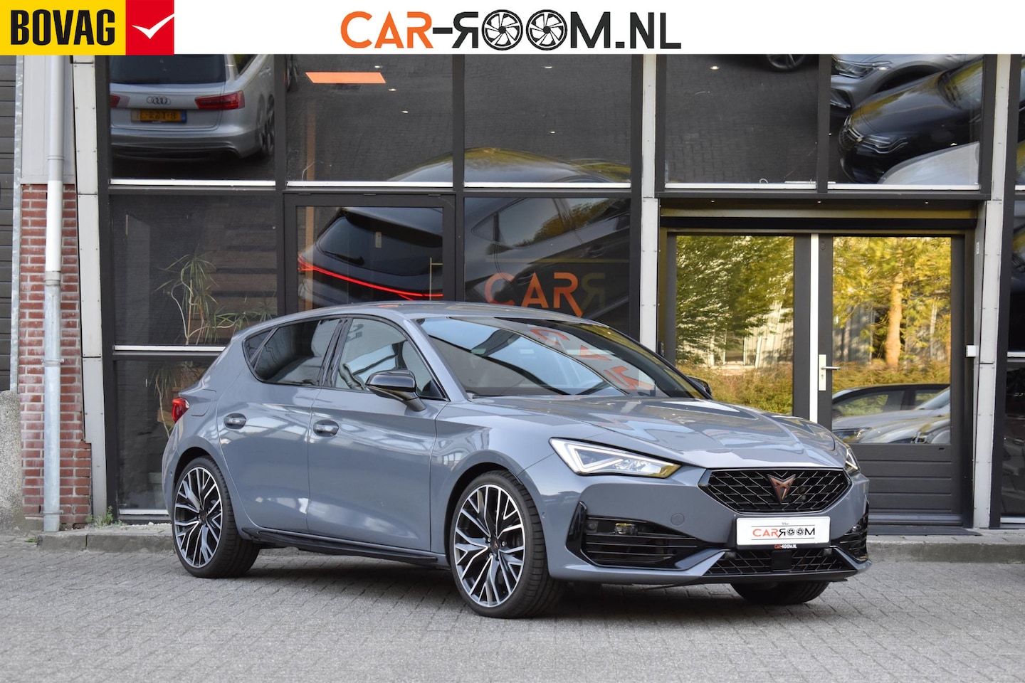 CUPRA Leon - 2.0 TSI 300PK Lane ACC Stuurvw BBD Camera - AutoWereld.nl