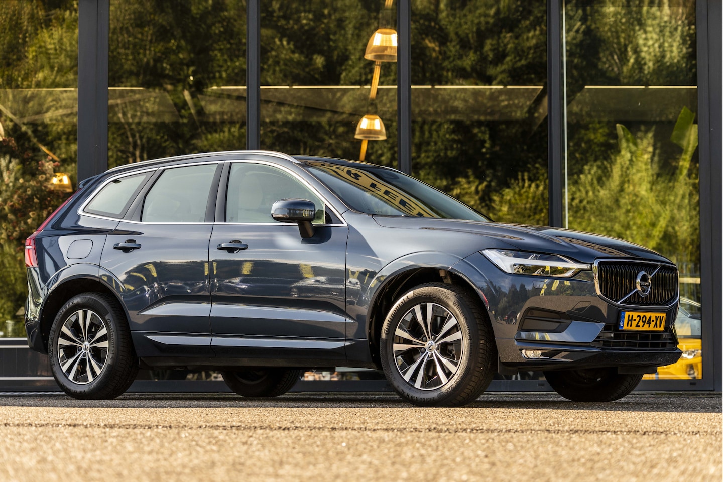 Volvo XC60 - 2.0 B5 Business Pro 2.0 B5 Business Pro - AutoWereld.nl