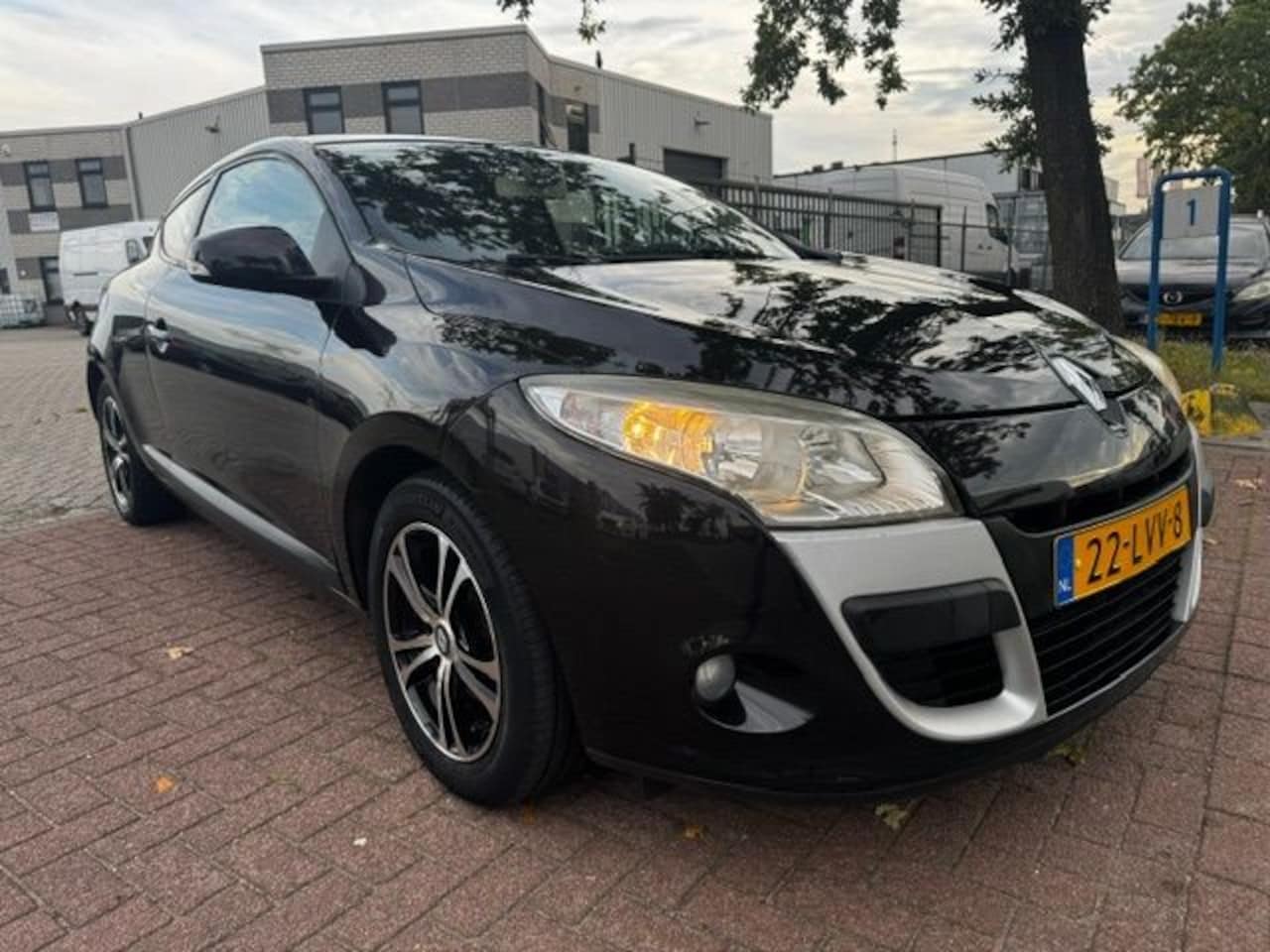 Renault Mégane Coupé - 1.6 Expression Airco,Cruisecontrol,Navigatie - AutoWereld.nl