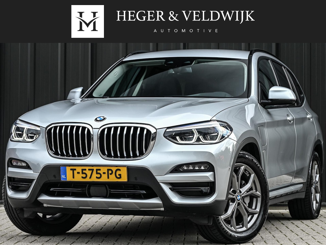 BMW X3 - xDrive30e High Executive | Camera | Active Cruise | Memory Seat | Stoel + Stuurverwarming - AutoWereld.nl