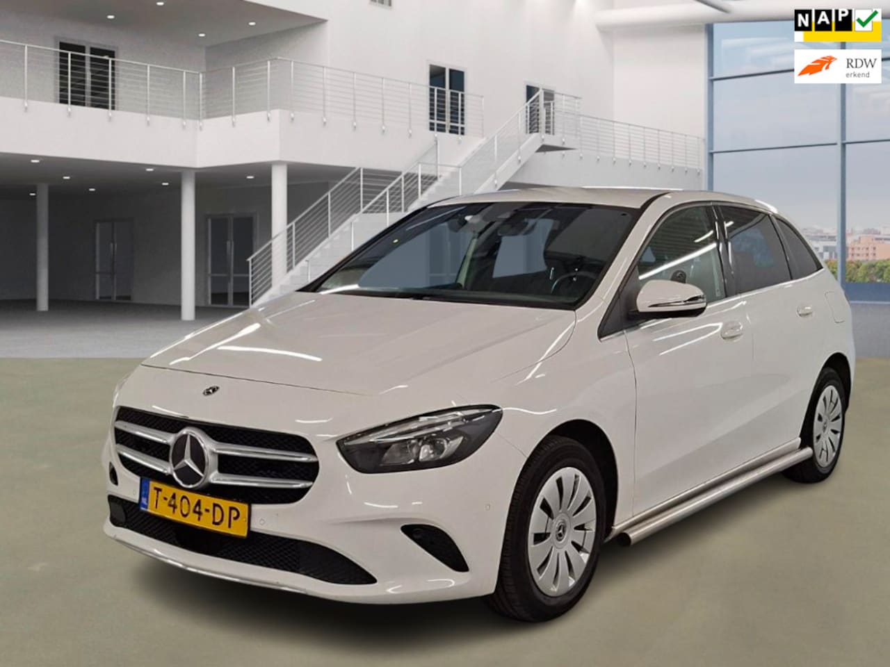 Mercedes-Benz B-klasse - 200 D 200d - AutoWereld.nl