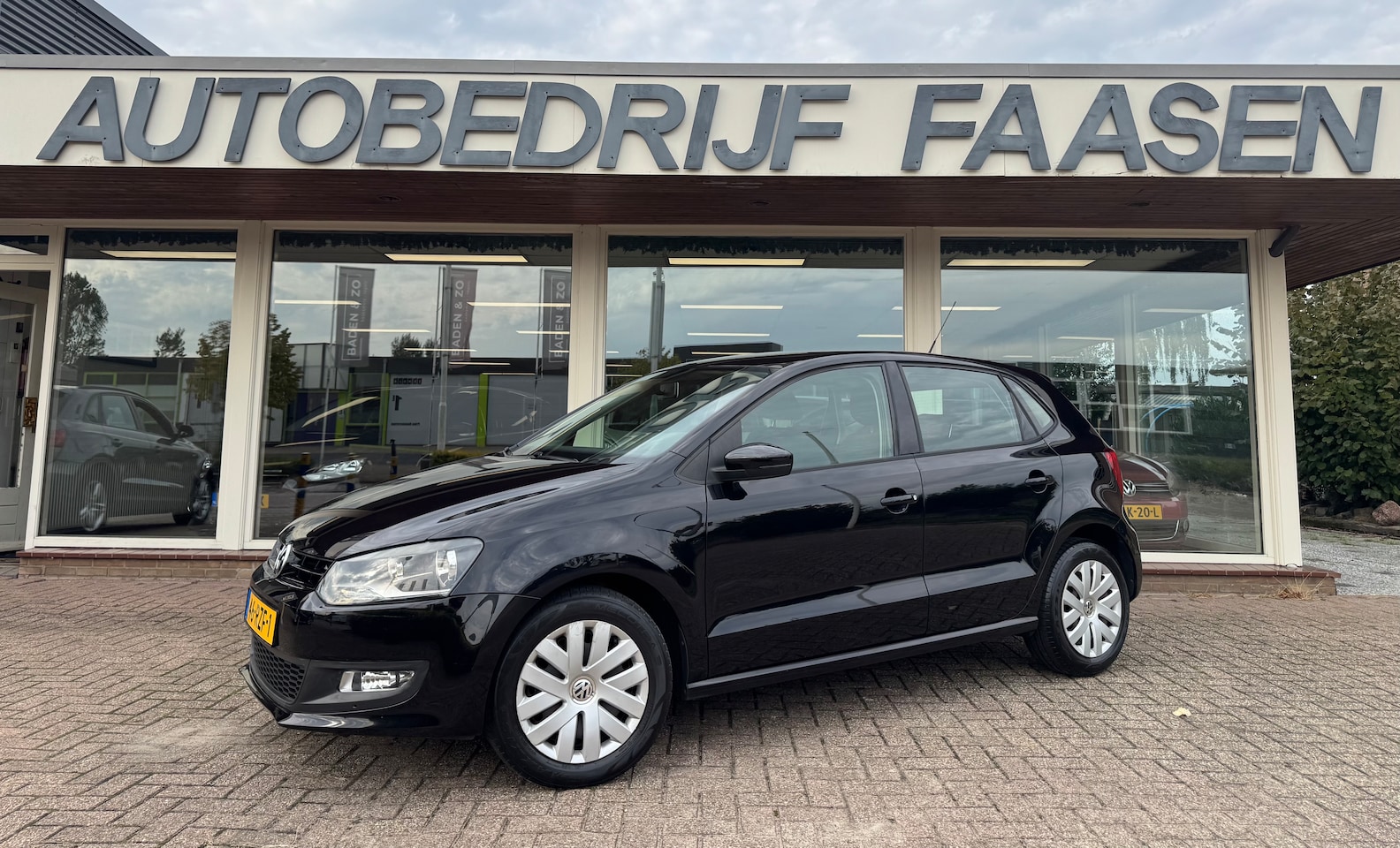 Volkswagen Polo - 1.4-16V Comfortline