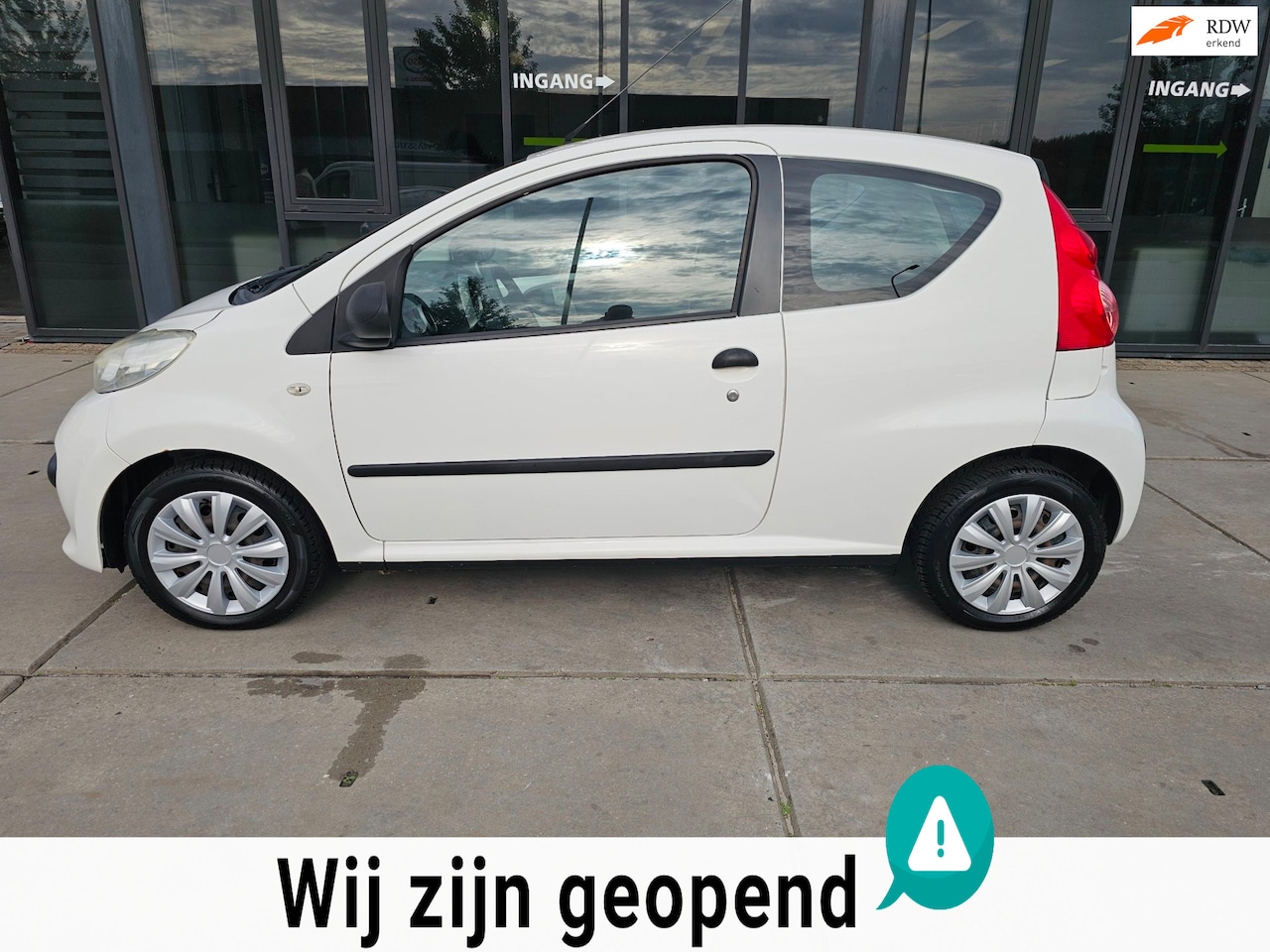 Peugeot 107 - 1.0-12V XR - Stuurbekrachtiging - - AutoWereld.nl