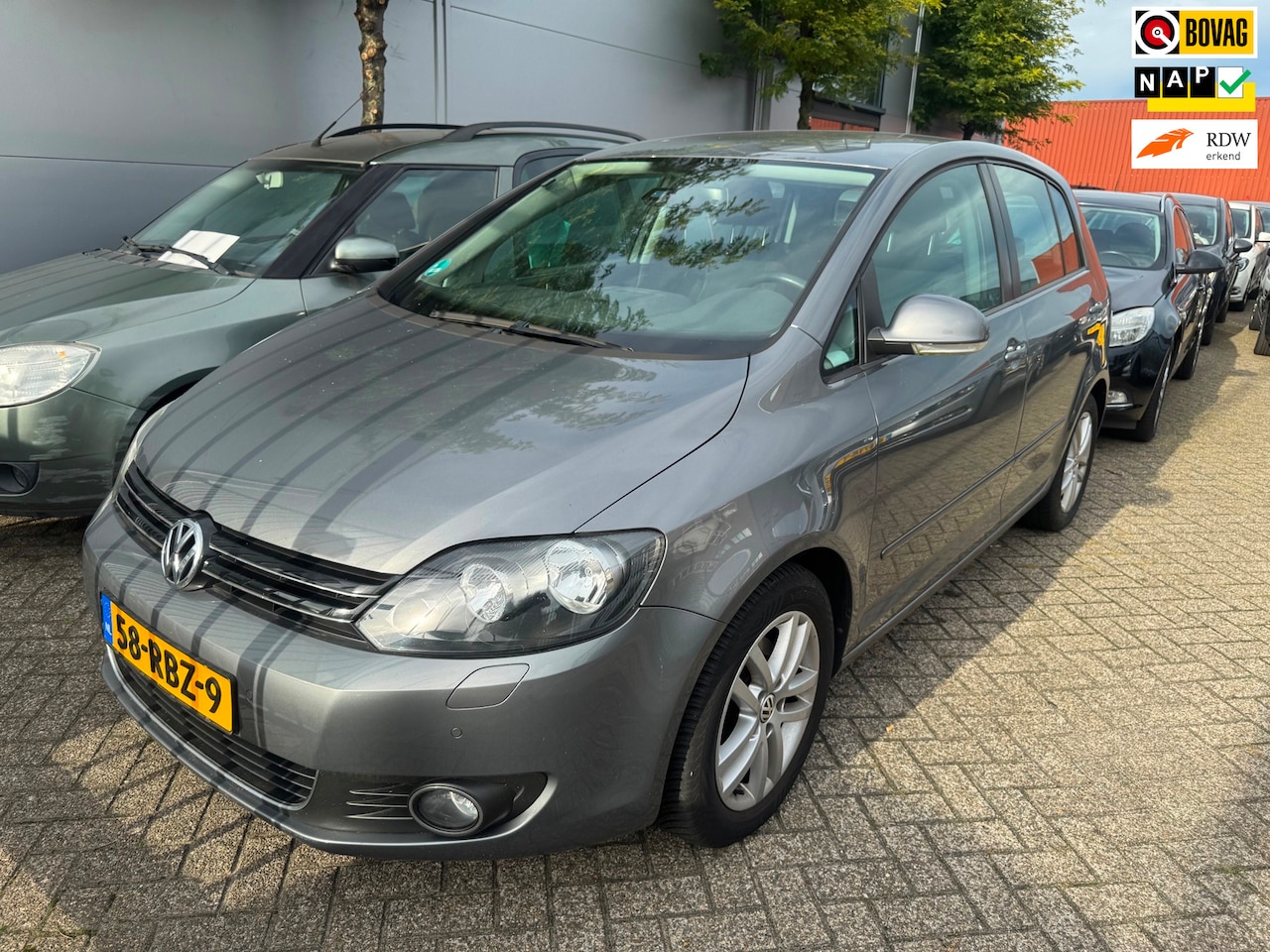 Volkswagen Golf Plus - 1.4 TSI Highline AUTOMAAT,Alcantara,trkhaak - AutoWereld.nl
