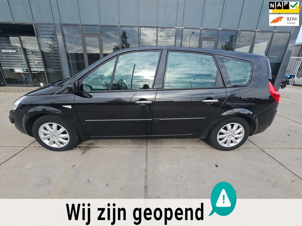 Renault Grand Scénic - 2.0-16V Tech Line 7p. 2.0-16V Tech Line - 7 PERSOONS - - AutoWereld.nl