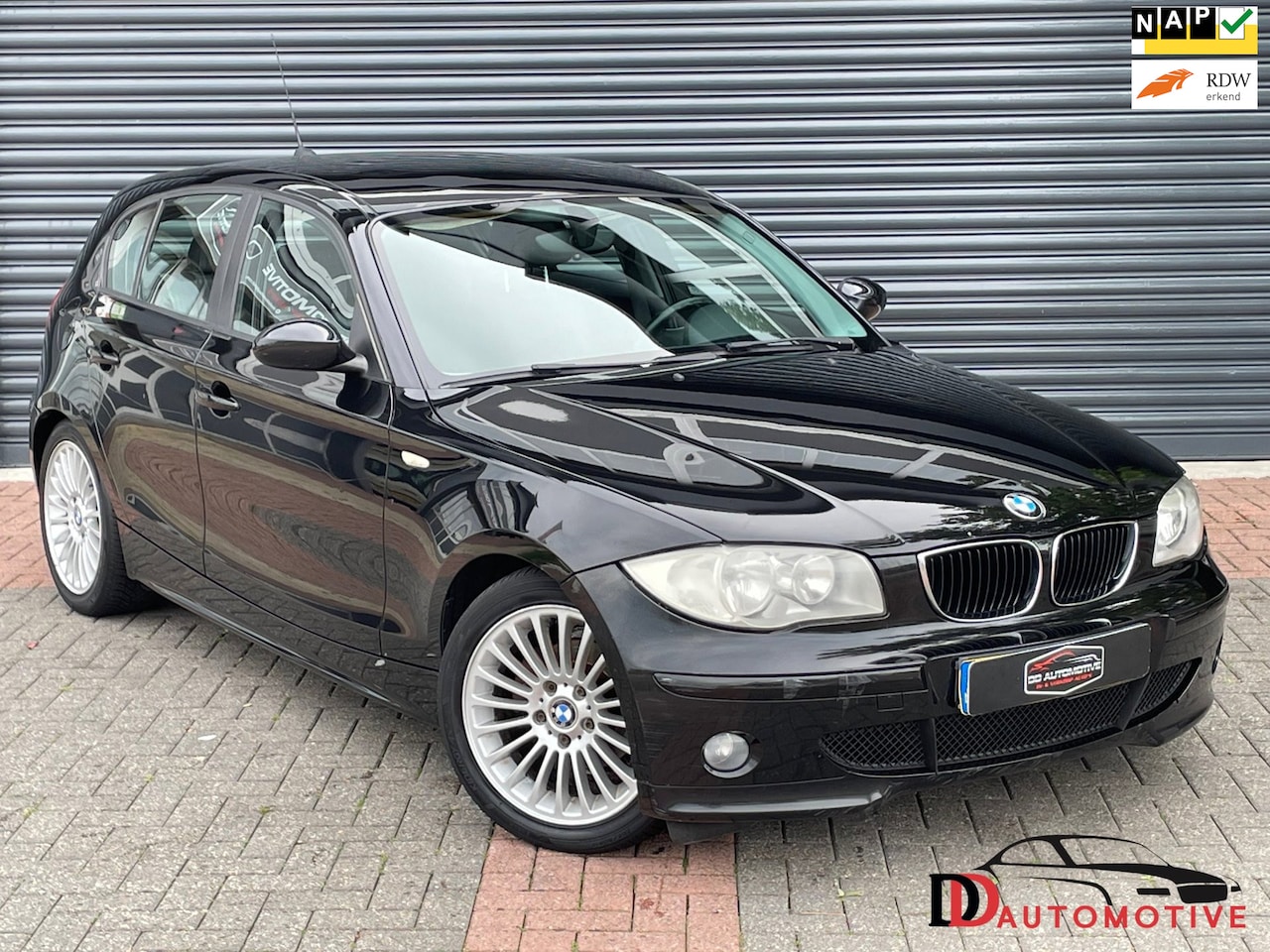 BMW 1-serie - 118i Airco | Elektr Ramen | Nap | LM Velgen - AutoWereld.nl