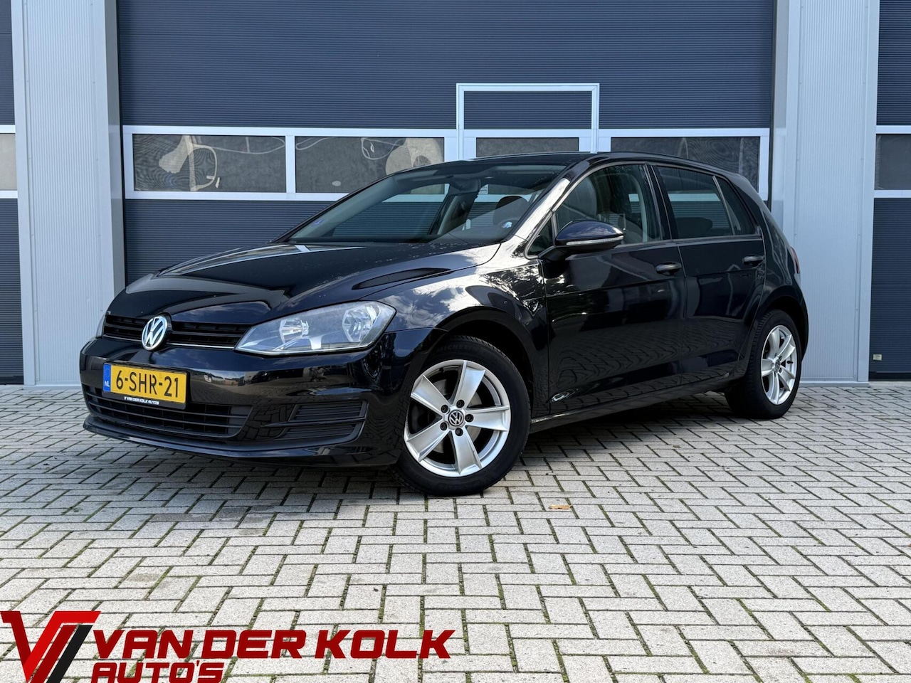 Volkswagen Golf - 1.2 TSI Comfortline | Nieuwe Distributieriem | Navigatie | Cruise | Airco | Sensoren | Lic - AutoWereld.nl
