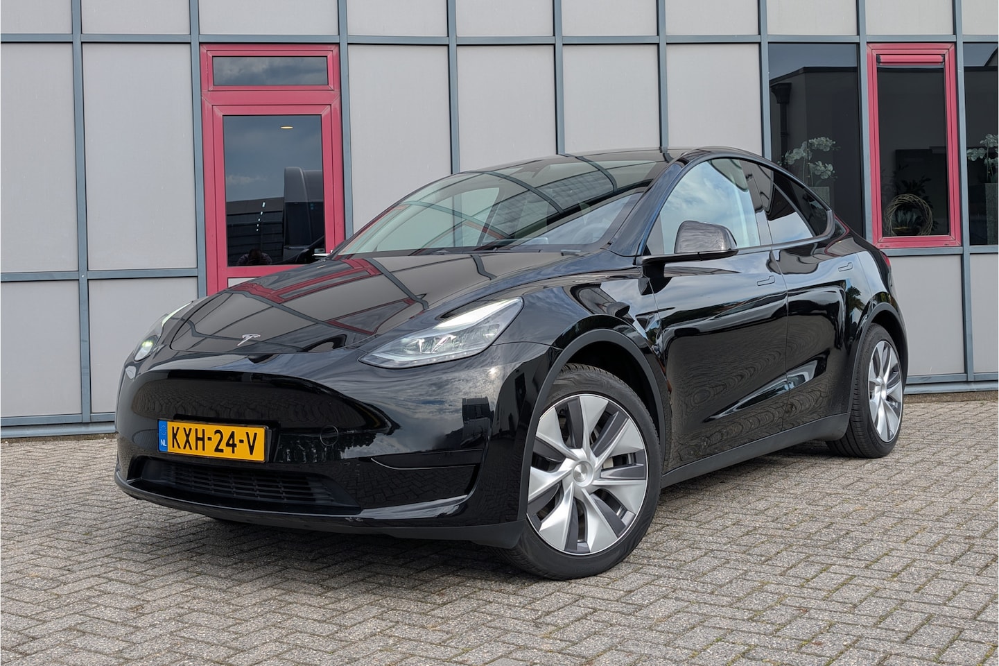 Tesla Model Y - RWD 58kWh LFP Warmtepomp - AutoWereld.nl