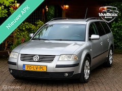 Volkswagen Passat Variant - 2.3 V5 Comfortline