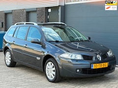 Renault Mégane Grand Tour - 1.6-16V Privilège NW APK PANO PDC