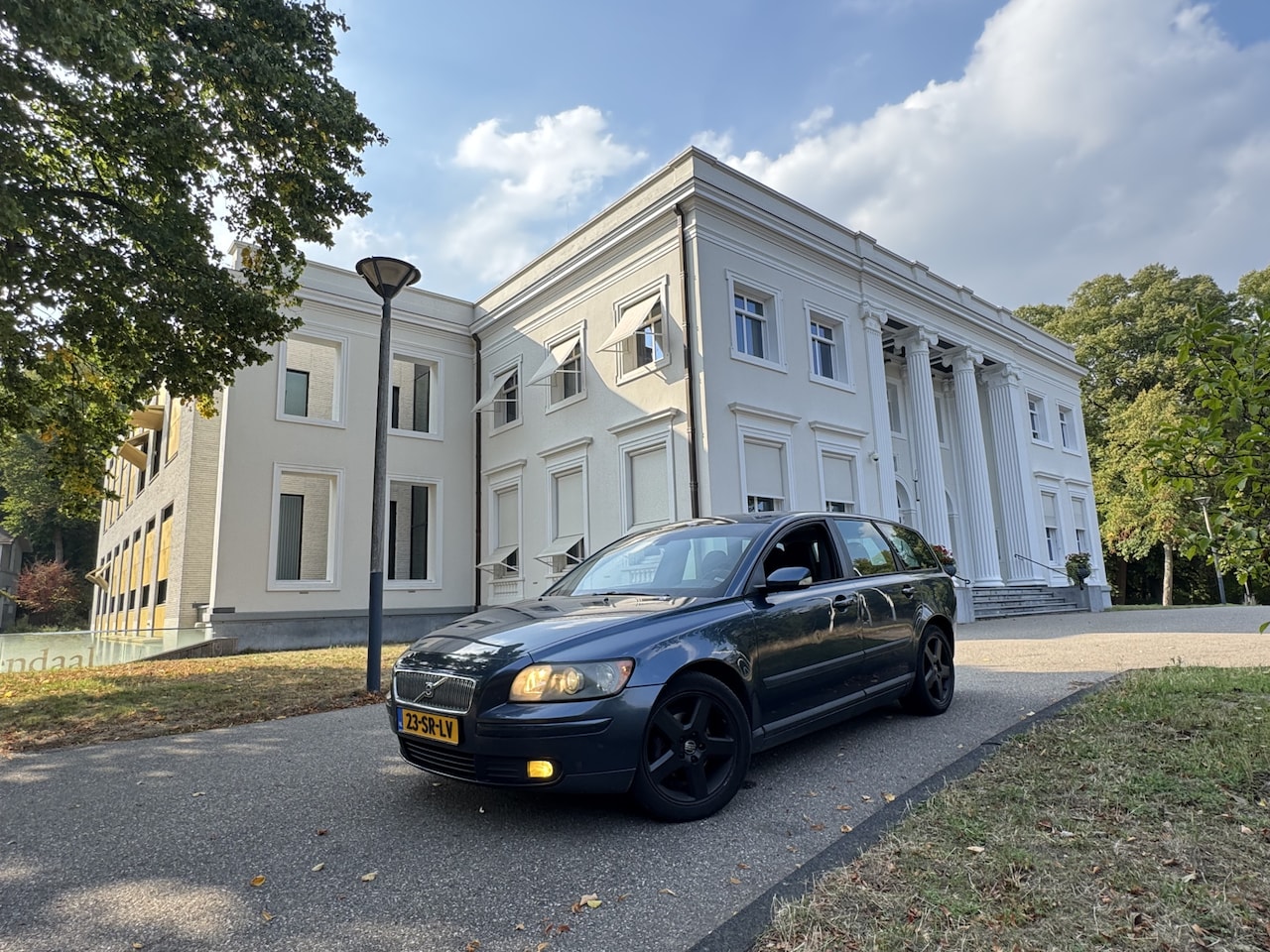 Volvo V50 - 1.8 HALFLEDER, RIJKLAAR - AutoWereld.nl