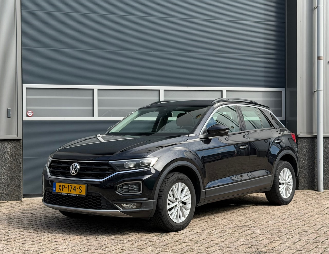 Volkswagen T-Roc - 1.0 TSI Style bj.2018 Navi|Trekh|Pdc. - AutoWereld.nl
