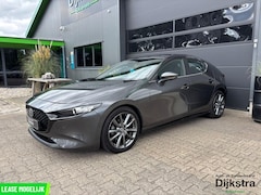 Mazda 3 - 3 2.0 e-SkyActiv-G M Hybrid 122 Luxury | AppleCarPlay/ AndroidAuto | Stuurwielverwarming |