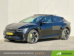 Kia EV6 - GT AWD 77.4 kWh 585 pk / SOH 100% /Fabrieksgarantie tot 4-2031 / Dealer onderhouden / Meri