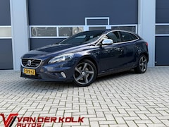 Volvo V40 - 1.6 T3 R-Design | Xenon | Alcantara/Leder | Camera | Navigatie | Cruise | Climate | Stoelv