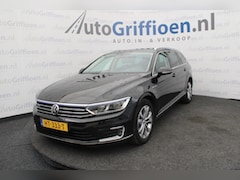 Volkswagen Passat Variant - 1.4 TSI GTE Highline nettte station met schuifdak