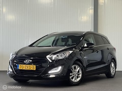 Hyundai i30 Wagon - 1.6 GDI i-Vision [ NAP trekhaak cruise LM ]