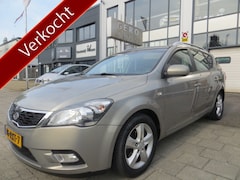 Kia Cee'd Sporty Wagon - 1.4 CVVT Seven nl-auto nw koppeling airco cruise control