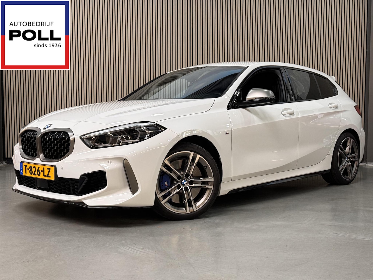 BMW 1-serie - M135i xDrive 306pk Edition M-Sport Stoelverwarming Privacy glass 21.000km Dealeronderhoude - AutoWereld.nl