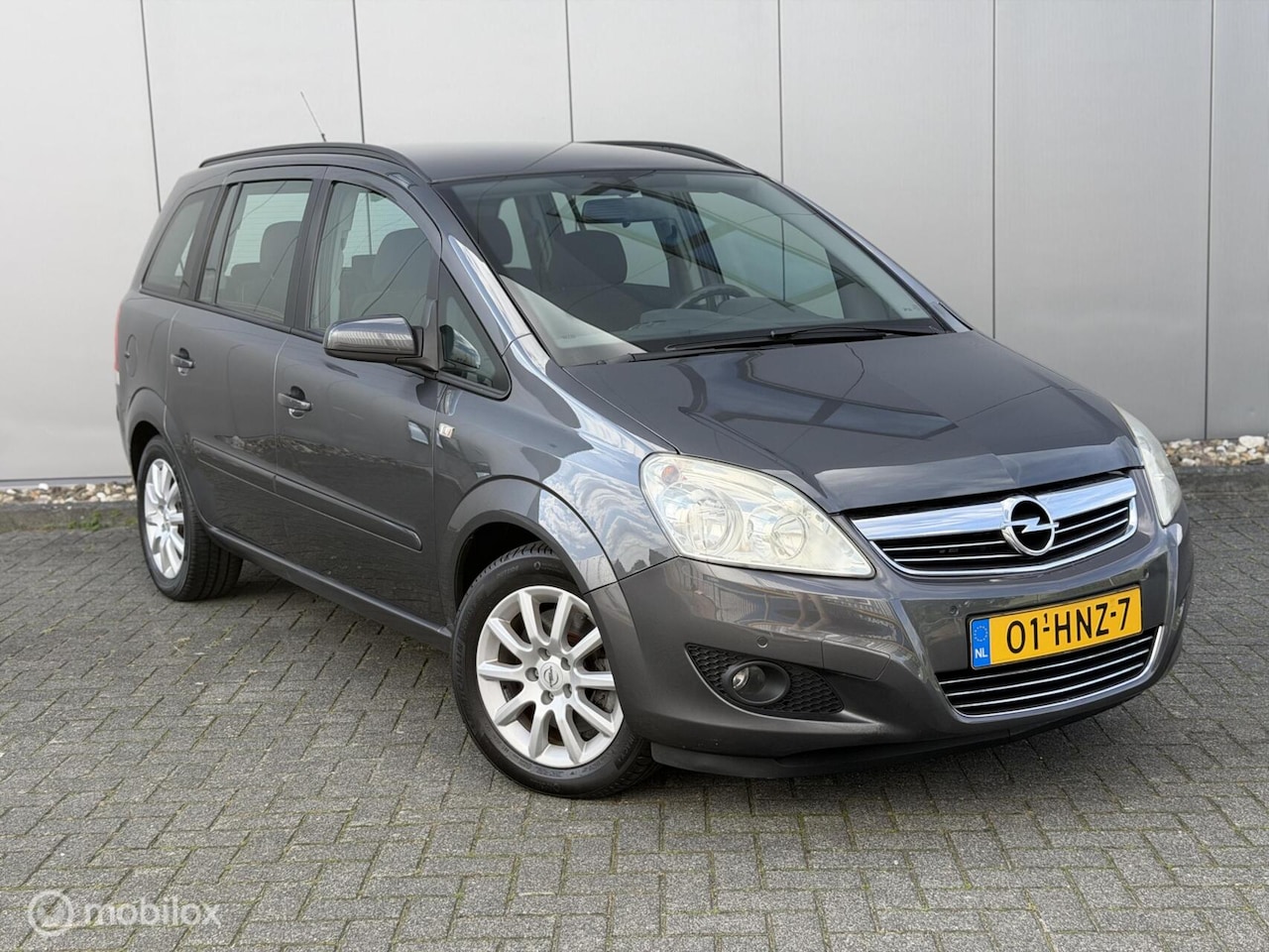Opel Zafira - 2.2 Temptation|7P|DEALEROH|1E EIG|AIRCO|CRUISE - AutoWereld.nl