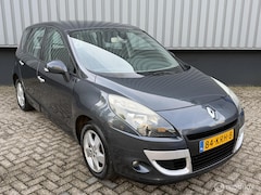 Renault Scénic - 1.6 Authentique