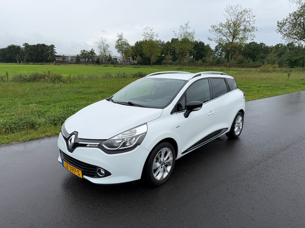 Renault Clio Estate - 0.9 TCe Limited - AutoWereld.nl