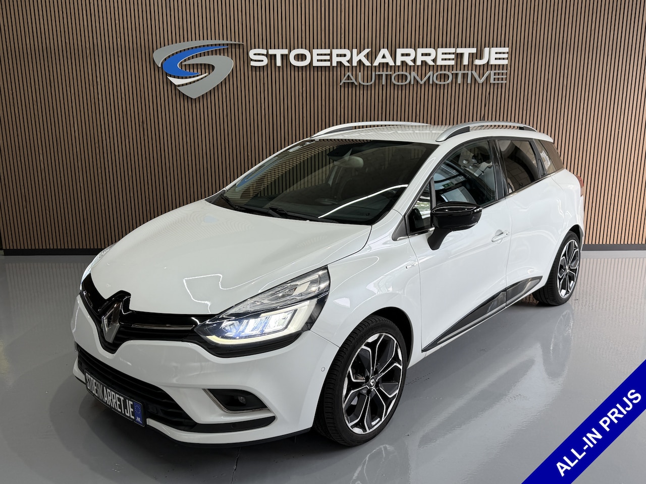 Renault Clio Estate - 0.9 TCe Bose | Navi | 17" | Cruise control | Stoelverwarming | Camera | Perfect onderhoude - AutoWereld.nl