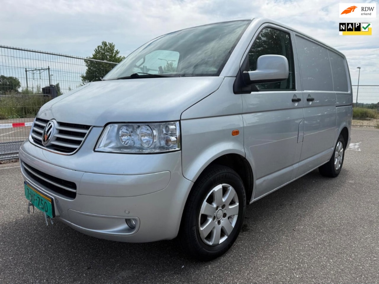 Volkswagen Transporter - 2.5 TDI 300 MHD 2.5 TDI 300 MHD - AutoWereld.nl
