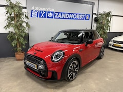 MINI 3-Deurs - 2.0 Cooper S JCW // Panodak // Camera // Carplay