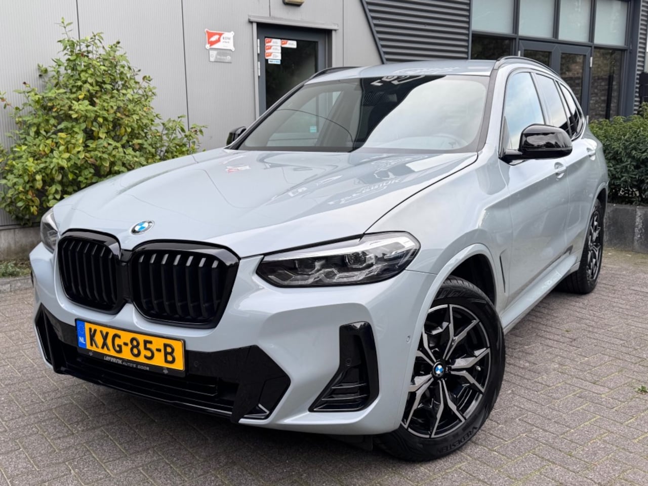 BMW X3 - XDRIVE 20 D M SPORT / LEDER / LED / TREKHAAK / 19 INCH - AutoWereld.nl