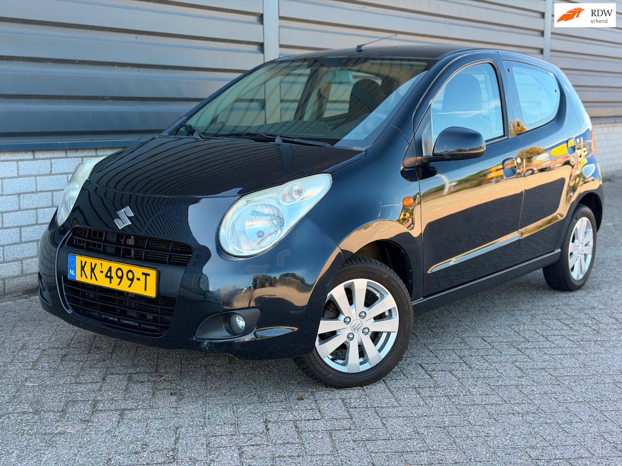 Suzuki Alto - 1.0 Exclusive 5 Deurs airco apk - AutoWereld.nl