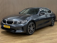 BMW 3-serie - 330i High Executive|Automaat|Nieuwstaat|Dealeronderhouden|