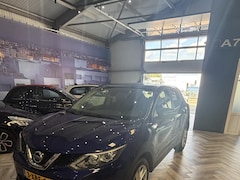Nissan Qashqai - 1.2 Connect Edition
