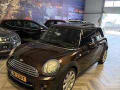 MINI 3-Deurs - 1.6 Cooper PANORAMA, STOELVERWARMING