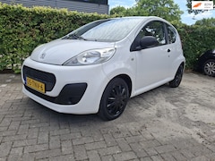 Peugeot 107 - 1.0 Access Accent AIRCO 2012 ERG FIJNE AUTO