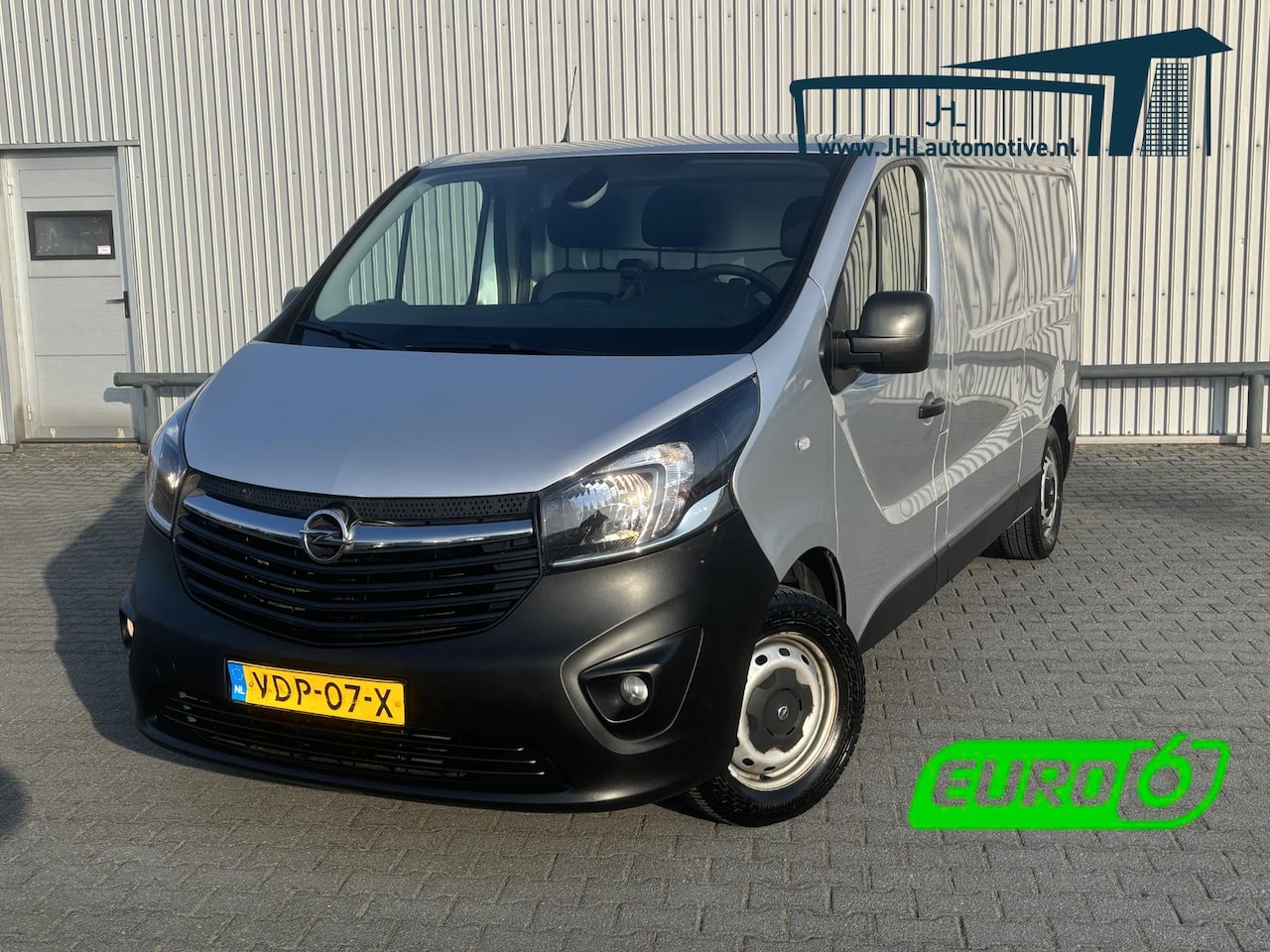 Opel Vivaro - 1.6 CDTI L2H1 Edit.*NAVI*CAM*CRUISE*A/C*TEL*3-PERS - AutoWereld.nl