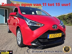 Toyota Aygo - 1.0 VVT-i x-play AUT Carplay Camera APK 9-2028 SUMMER SALE