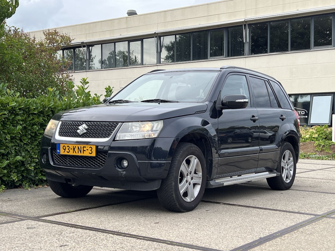 Suzuki Grand Vitara - 2.4 Exclusive |4WD|AUTOMAAT|CLIMA|LEDER|LM VELGEN|TREKHAAK| APK TOT 30-06-2027| - AutoWereld.nl