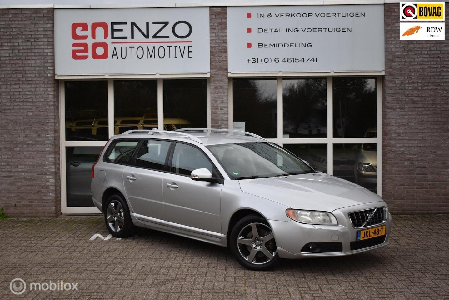 Volvo V70 - 2.5T Youngtimer Trekhaak Automaat Cruise Camera Stoelv - AutoWereld.nl