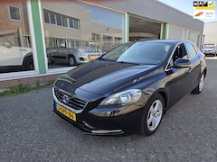 Volvo V40 - 1.6 D2 R-Design|NAP|DEALER ONDERHOUDEN|PDC|