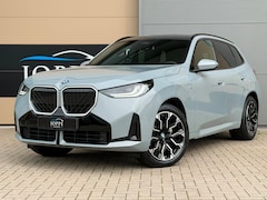 BMW X3 - 30e xDrive |M Sport|Pano|Trekhaak|iconic|ShadowL|20inch|Leder