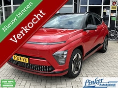 Hyundai Kona Electric - Premium 65.4 kWh -SoH 100% NL-AUTO|STOELVERKOELING