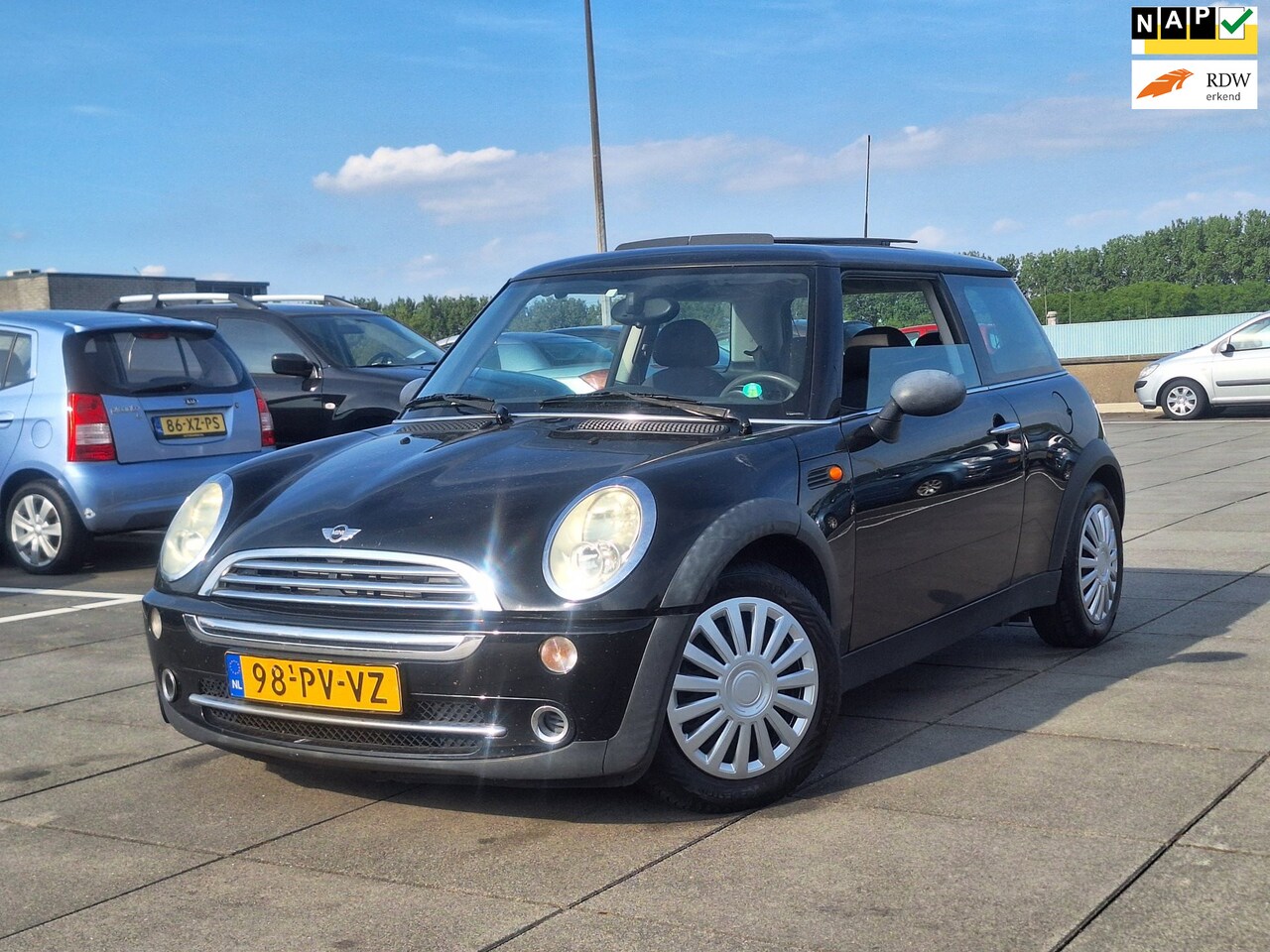 MINI 3-Deurs - € 749,-1.6 One LEES TEKST GOED !!!!!!!!!!! - AutoWereld.nl